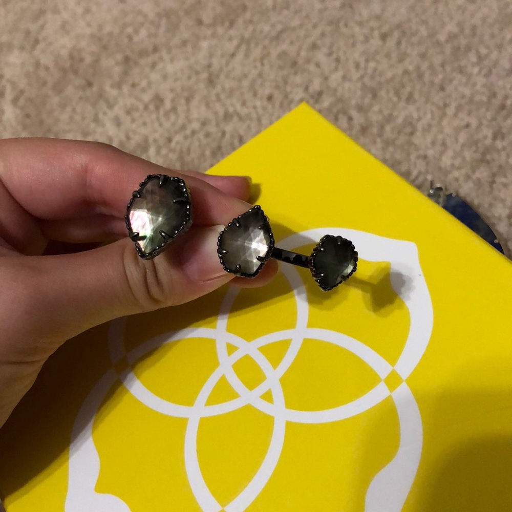 Kendra Scott Naomi gunmetal Ring